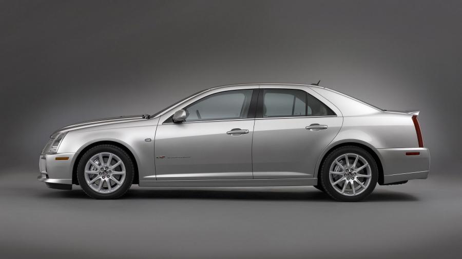  Cadillac STS-V 2006 года  (фото 20 из 44)